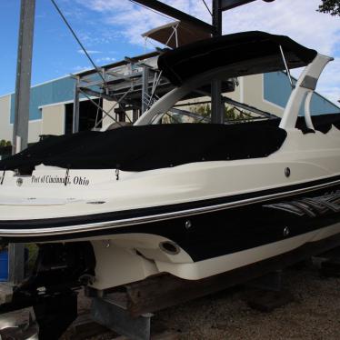 2008 Rinker captiva 276