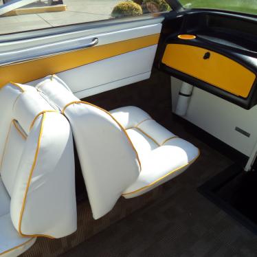 1995 Rinker 209 captiva