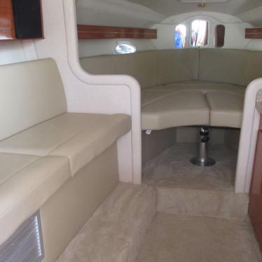 2005 Rinker 300 fiesta vee