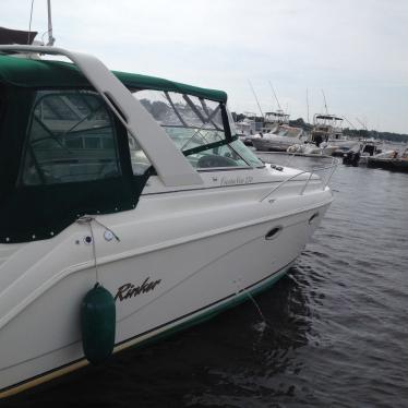 2000 Rinker fiesta vee