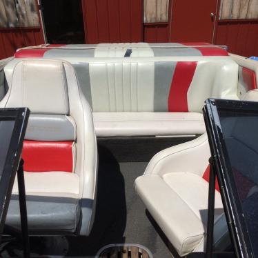 1990 Rinker 186 captiva