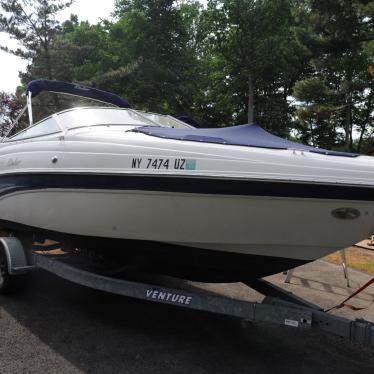 2003 Rinker 23 bow rider