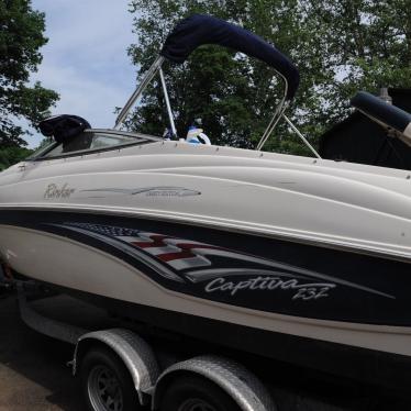 2003 Rinker 23 bow rider