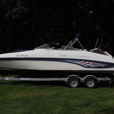 2003 Rinker 23 bow rider