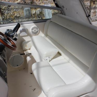 2004 Rinker 342 fiesta vee