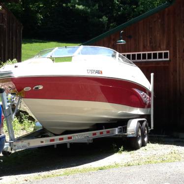 2005 Rinker 232 captiva