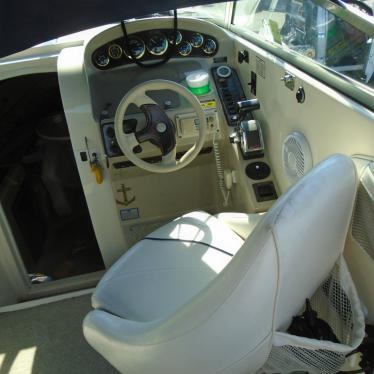 2000 Rinker 270 fiesta vee