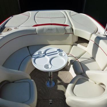 2006 Rinker mganum 350