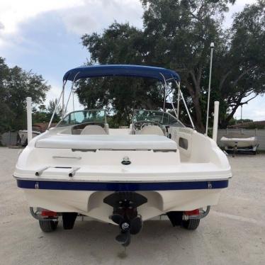 2004 Rinker captiva 212