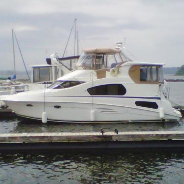 2003 Silverton 39 motor yacht