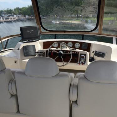 2003 Silverton 39 motor yacht