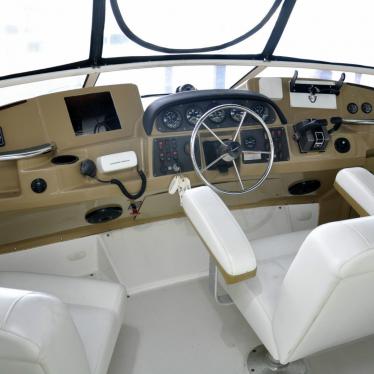 2003 Silverton 36' motoryacht