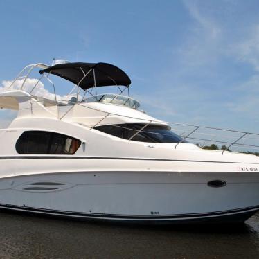 2004 Silverton 39' motoryacht