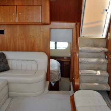 2004 Silverton 39' motoryacht