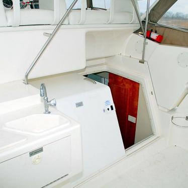 1998 Silverton 322 motor yacht