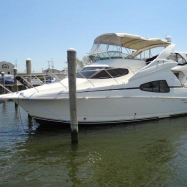 2007 Silverton 330 sport bridge