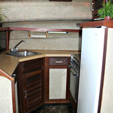 1982 Silverton aft cabin