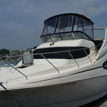 2002 Silverton 330 sport bridge