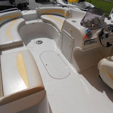 2007 Starcraft 1915 deck boat