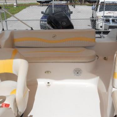 2007 Starcraft 1915 deck boat