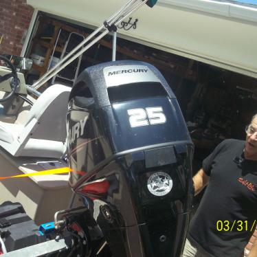 2005 Starcraft 25 hp mercury 4 stroke