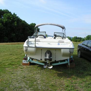 2004 Stingray volvo 225hp 200lx