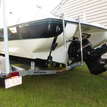 1997 Stingray 20 ft cuddy sport (cs)