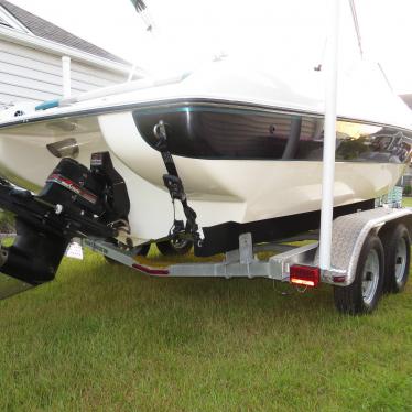 1997 Stingray 20 ft cuddy sport (cs)