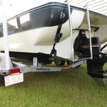 1997 Stingray 20 ft cuddy sport (cs)