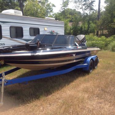 Stratos 289 1991 for sale for $100 - Boats-from-USA.com