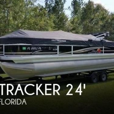 2014 Sun Tracker party barge 24 dlx xp3 tritoon