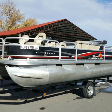 2013 Sun Tracker dlx fish