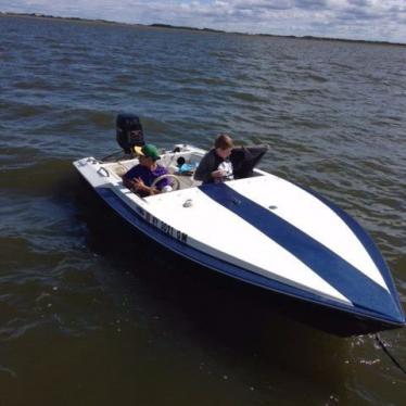 Superboat 2000