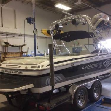 2003 Supra launch ssv gravity/ open bow