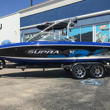 2008 Supra 24ssv launch gravity worlds edition