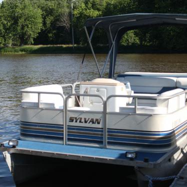 1997 Sylvan 240