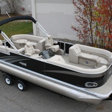 2016 Grand 26 tmlt quad lounger