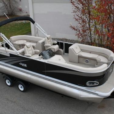 2016 Grand 26 tmlt quad lounger