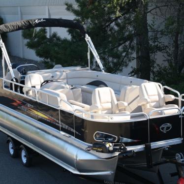 2014 Tahoe 24 fnf tritoon