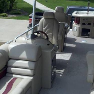 2011 Tahoe vista sandbar tritoon pontoon reduced