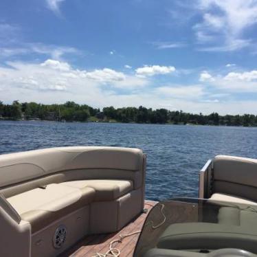 2015 Tahoe ltz entertainer pontoon