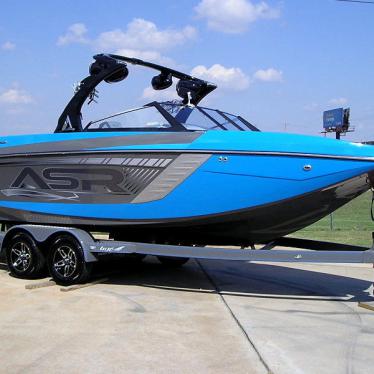 2014 Tige 23 asr