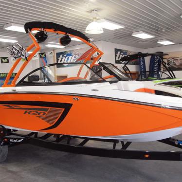 2015 Tige r20