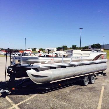 2002 Tracker sun tracker fishing barge 25 signature