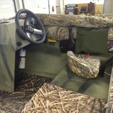 2006 Tracker grizzly 1754sc blind duck