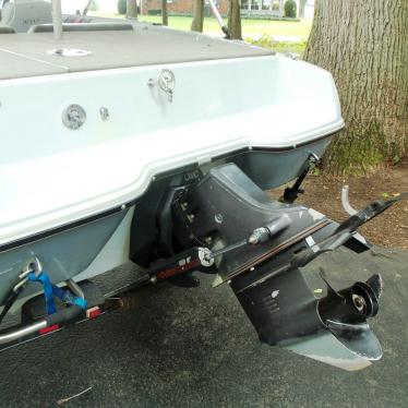 VIP 183 F/S Fish And Ski 1989 for sale for $5,500 - Boats-from-USA.com