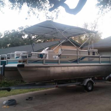 Voyager Pontoon Voyager 2000 for sale for $5,200 - Boats-from-USA.com