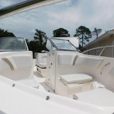 2005 Wellcraft 220 sportsman