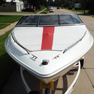 1994 Wellcraft 210 eclipse