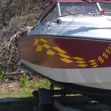 1988 Wellcraft 210 classic